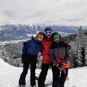 Meet your Posher, Carlyn